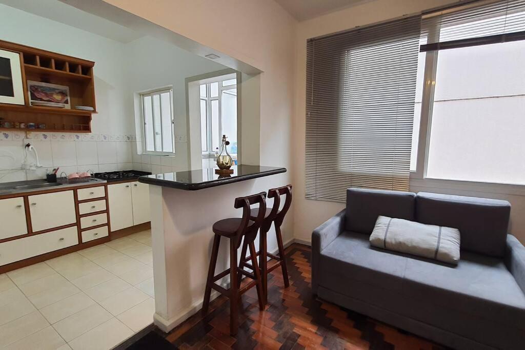 Apartment Com Espaco Office No Menino Deus Ao Lado Do Shopping De Belas Porto Alegre